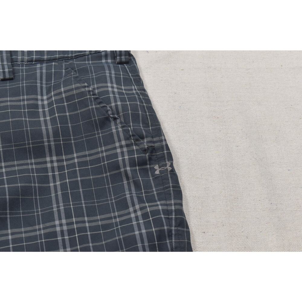 Under Armour Men Size 40 Black Plaid Polyester Golf Performance Flat Front Short - Picture 5 of 8